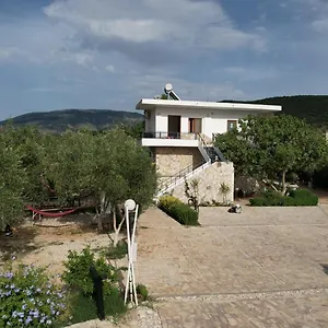 Garden Side & Glamping , Ksamil Albania