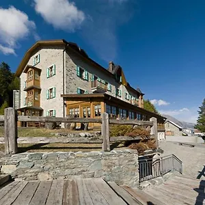 Li Arnoga 3*, San Carlo (Grisons) Svizzera